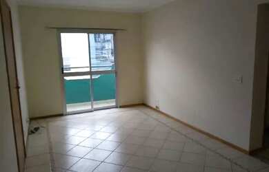 Imagem: O apartamento possui 2 Dormitórios, 2 Banheiros, 2 Vagas na