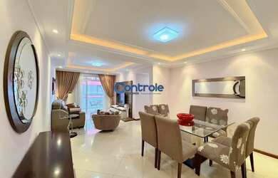 Imagem: O apartamento possui 4 Dormitórios, 4 Banheiros, 1 Vaga na