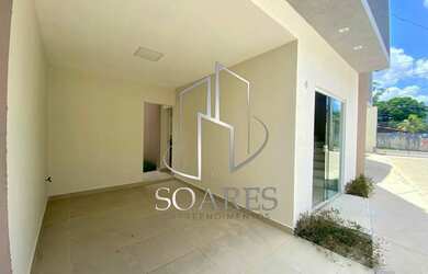 Imagem: A casa possui 3 Dormitórios, 3 Banheiros, 1 Vaga na garagem