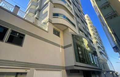 Imagem: O apartamento possui 3 Dormitórios, 3 Banheiros, 2 Vagas na