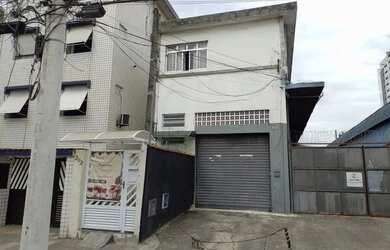 Imagem: O apartamento possui 3 Dormitórios, 2 Banheiros, 80m² de Área