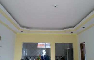 Imagem: A casa possui 3 Dormitórios, 2 Banheiros e está localizado