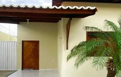 Imagem: A casa em condomínio possui 2 Dormitórios, 2 Banheiros, 1