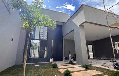 Imagem 1: Casa Jardim América. 165m² de Área, 2 Vagas na garageme3 Dormitórios