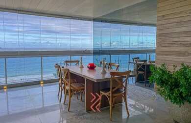 Imagem: O apartamento possui 4 Dormitórios, 4 Banheiros, 3 Vagas na