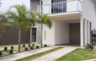 Imagem: A casa em condomínio possui 3 Dormitórios, 4 Banheiros, 3