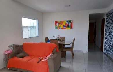 Imagem: A casa em condomínio possui 3 Dormitórios, 2 Banheiros, 2