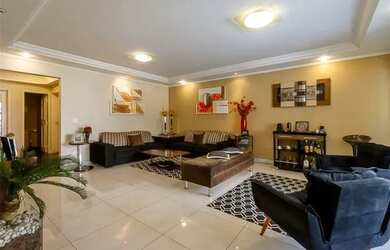 Imagem: O apartamento possui 3 Dormitórios, 5 Banheiros, 3 Vagas na