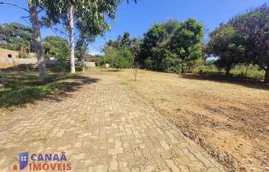 Imagem: A fazenda possui 7.500m² de Área e está localizado em Chácaras