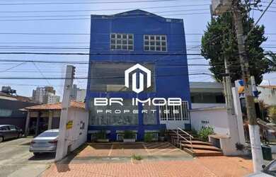 Imagem: O depósito possui 3 Vagas na garagem, 1.159m² de Área e