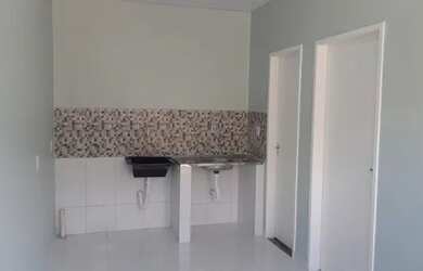 Imagem: O apartamento possui 2 Dormitórios, 1 Banheiro, 2 Vagas na