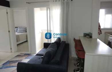 Imagem: O apartamento possui 2 Dormitórios, 1 Banheiro, 1 Vaga na garagem