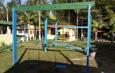 Imagem 3: Terreno casa iniciada Iguape