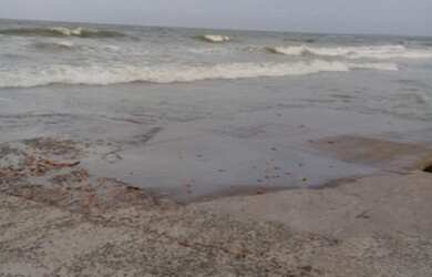 Imagem 12: Casa para venda vista mar na beira da Praia de Panaquatira