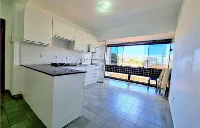 Imagem: O apartamento possui 3 Dormitórios, 2 Banheiros, 2 Vagas na