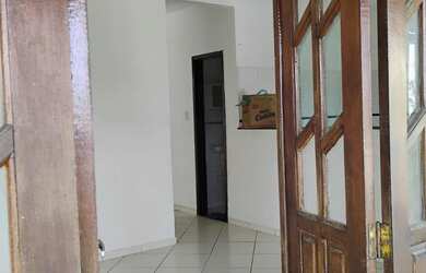 Imagem 2: Casa no centro de Lauro de Freitas