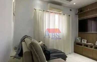 Imagem: A casa possui 2 Dormitórios, 1 Banheiro, 1 Vaga na garagem