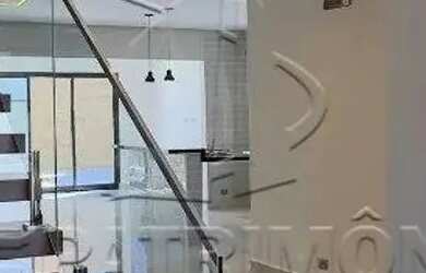 Imagem: A casa em condomínio possui 3 Dormitórios, 1 Banheiro, 4 Vagas