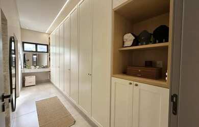 Imagem 5: Casa jardins italia. Piscina, Ar-condicionado, 360m² de Áreae4 Vagas...