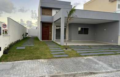 Imagem: A casa em condomínio possui 3 Dormitórios, 3 Banheiros, 2