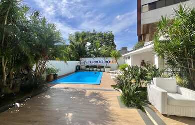 Imagem 8: Casa de alto padrão à venda Menino Deus