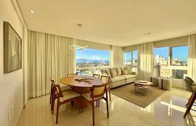 Imagem: O apartamento possui 3 Dormitórios, 3 Banheiros, 2 Vagas na