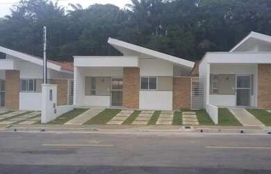 Imagem: A casa em condomínio possui 3 Dormitórios, 2 Banheiros, 2