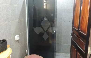 Imagem 12: Casa com 4 dormitórios no centro de Garopaba SC