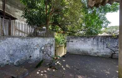 Imagem 15: Terreno á venda com 686 metros de area total sendo 15 por 45 em zona...