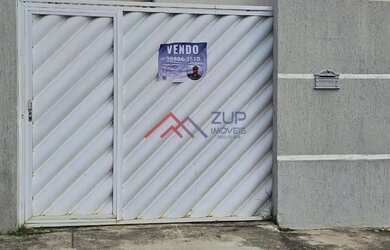 Imagem: A casa possui 5 Dormitórios, 4 Banheiros, 2 Vagas na garagem