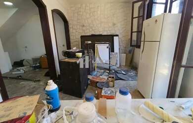 Imagem 8: Vende-se casa na Rua Pedro Guedes com 242M² Composta por 6 Quartos, 4...