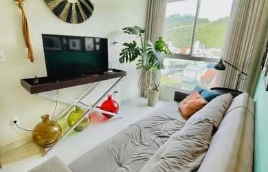 Imagem: O apartamento possui 2 Dormitórios, 2 Banheiros, 1 Vaga na