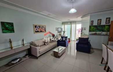 Imagem: O apartamento possui 3 Dormitórios, 2 Banheiros, 2 Vagas na