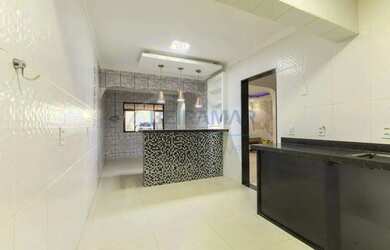 Imagem: Casa de 3 Quartos sendo 1 Suíte, 3 Vagas de Garagem Cobertas