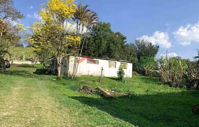 Imagem: A fazenda possui 1.290m² de Área e está localizado em Vila