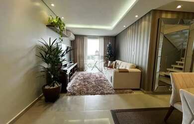 Imagem: O apartamento possui 3 Dormitórios, 1 Banheiro, 2 Vagas na