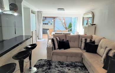 Imagem: A casa em condomínio possui 3 Dormitórios, 3 Banheiros, 4