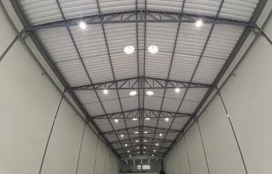 Imagem 2: Galpão/Depósito/Armazém para aluguel e venda tem 630 metros quadrados