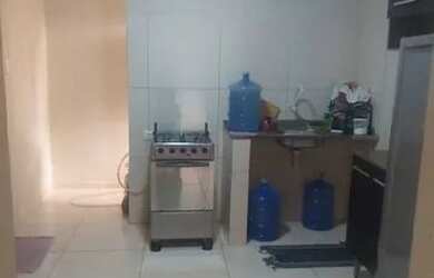 Imagem 3: Alugo uma linda casa. Área de serviço, 75m² de Área, 1 Vaga na garageme2...