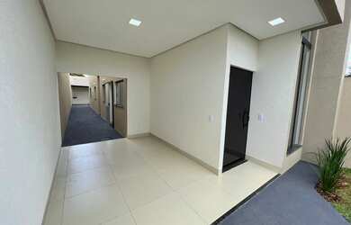 Imagem 3: Linda casa 3/4 sendo 1 suíte no Jardim Itaipú em Goiânia