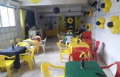 Imagem 2: ESPACO PARA FESTA COM PISCINA