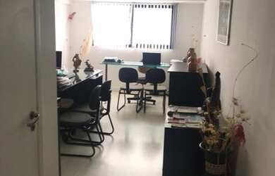 Imagem 2: SALA COMERCIAL em Lauro de Freitas - BA, Portão