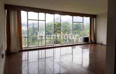 Imagem: O apartamento possui 3 Dormitórios, 4 Banheiros, 1 Vaga na