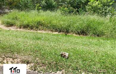 Imagem: O terreno possui 874m² de Área e está localizado em Serra