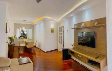 Imagem: O apartamento possui 3 Dormitórios, 2 Banheiros, 2 Vagas na