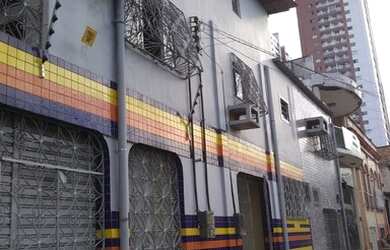 Imagem 1: CASA NA DJALMA DUTRA. Churrasqueira, Varanda, Área de serviçoe184m²...