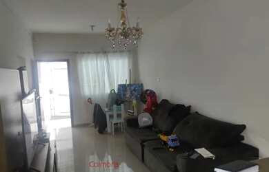 Imagem: A casa possui 3 Dormitórios, 1 Banheiro, 1 Vaga na garagem