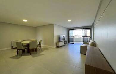 Imagem: O apartamento possui 3 Dormitórios, 4 Banheiros, 2 Vagas na