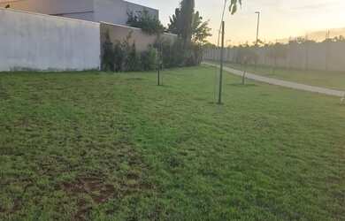 Imagem: O terreno possui 671m² de Área e está localizado em Cuiabá