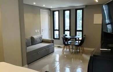 Imagem: O studio possui 1 Dormitório, 1 Banheiro, 1 Vaga na garagem